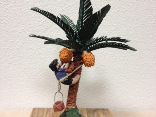 artesanÍa realizada con palmera